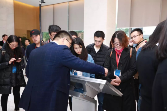 通宝游戏·tb888(中国)游戏官方网站